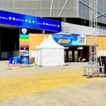 Шатри «Пагода» розставили на території стадіону «Арена Львів» під організаційно-службові цілі